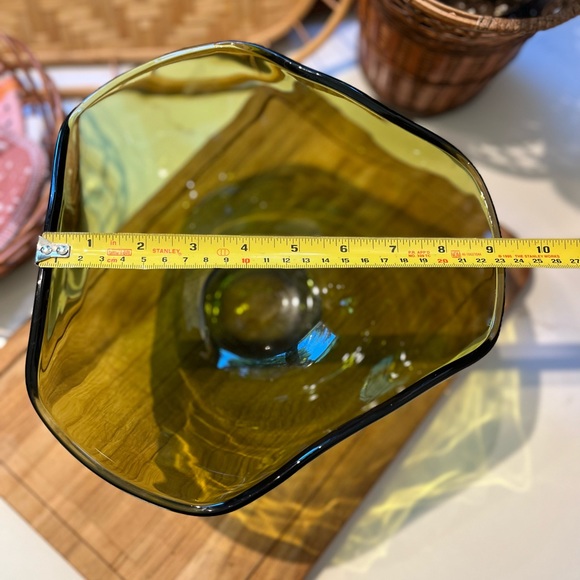 Vintage MCM olive glass serving bowl - Picture 5 of 6